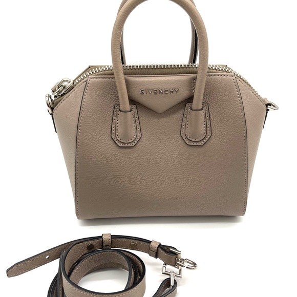 Givenchy Antigona Mini Bag - Picture 2 of 8